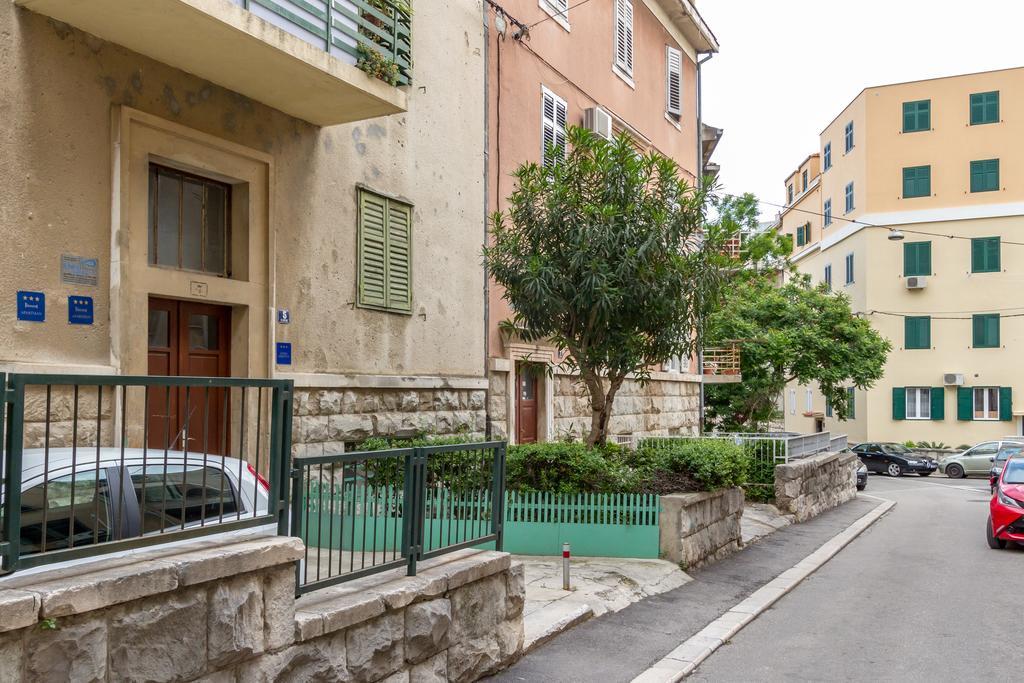Apartment Of Solitude Split Exterior photo